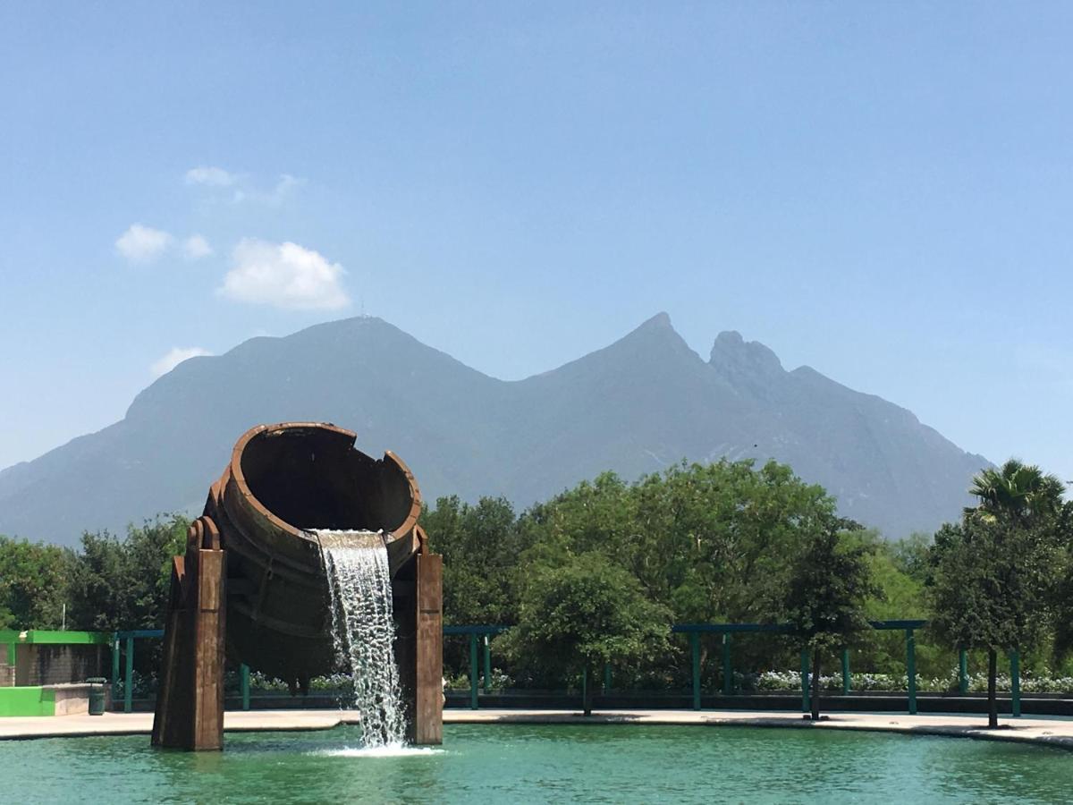 Wyndham Garden Monterrey Norte San Nicolas de los Garza Exterior photo
